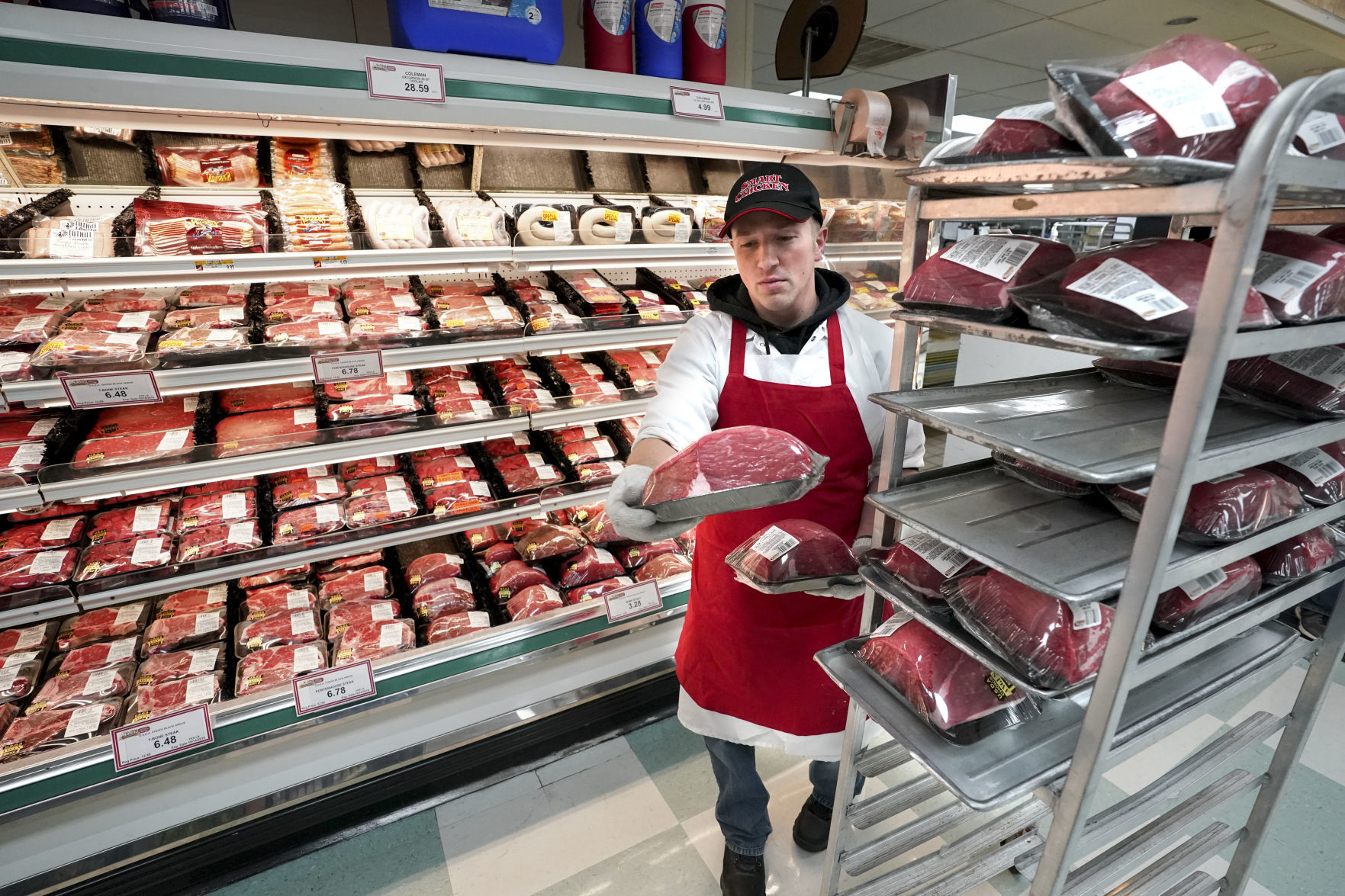 Grocery expansion comes to the burbs